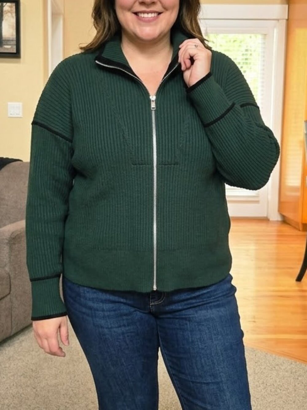 Varley sz Large Carmen green / black rib knit zip up sweater